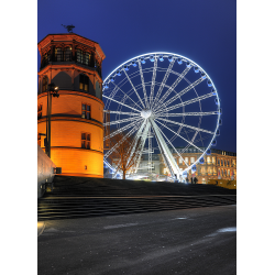 Schlossturm Düsseldorf mit...