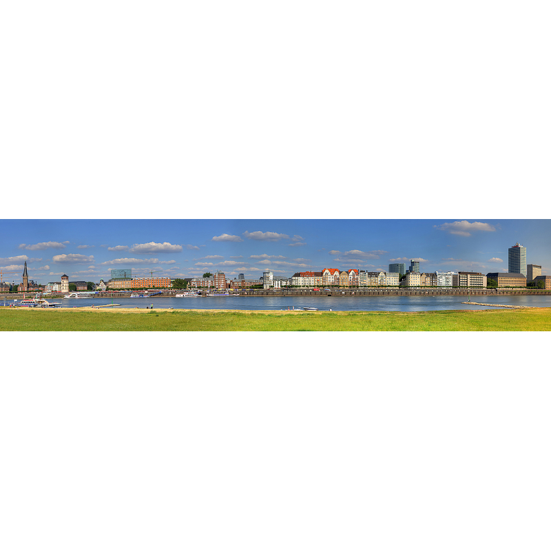Rheinpromenade II Panorama Düsseldorf